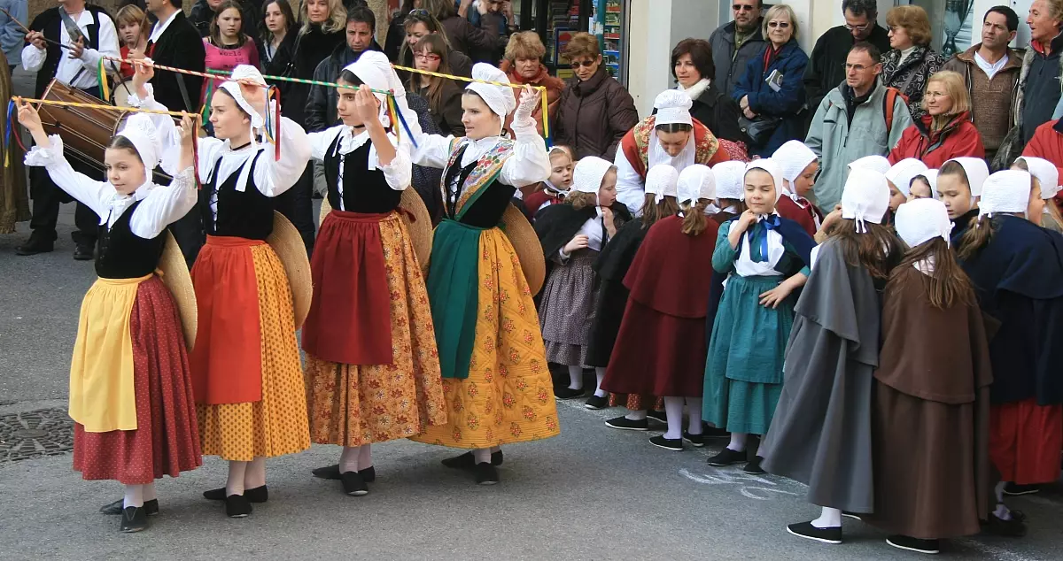 49T-costume_traditionnel