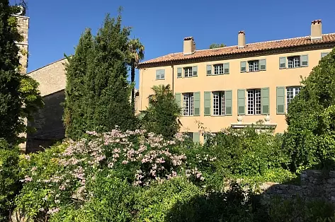 Castle for rent on the French Riviera
